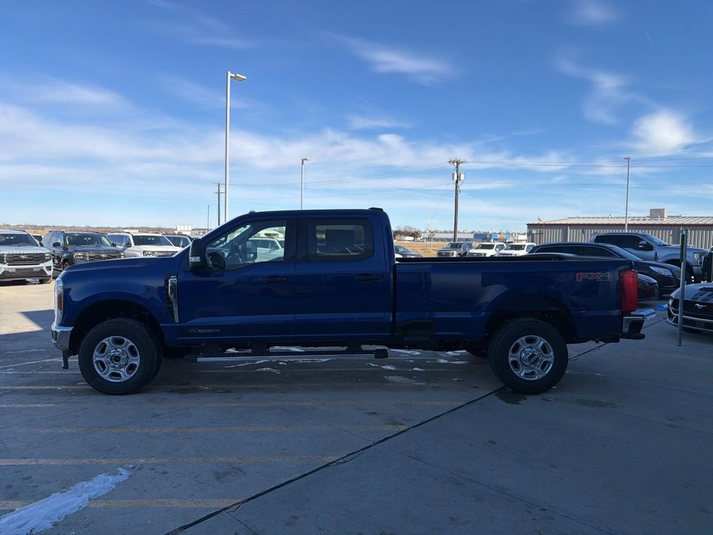 New 2026 Ford F350 XLT w/ FX4 Off-Road Package image 4