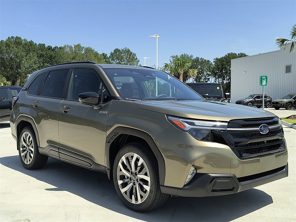 New 2025 Subaru Forester Touring image 5