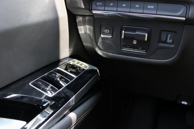 New 2025 Cadillac Escalade Premium Luxury w/ LPO, Floor Liner Package image 12