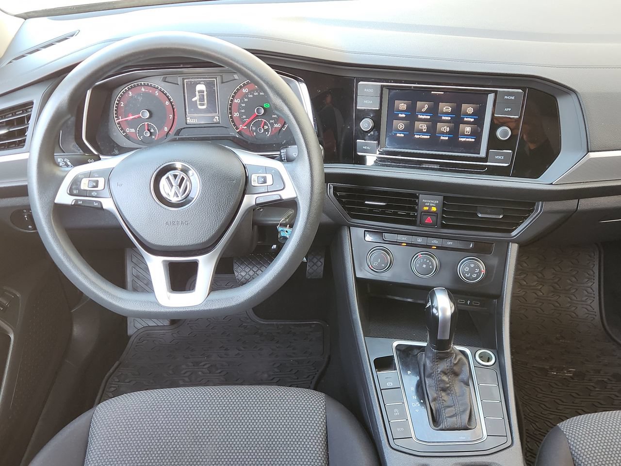 Used 2020 Volkswagen Jetta S FWD image 25