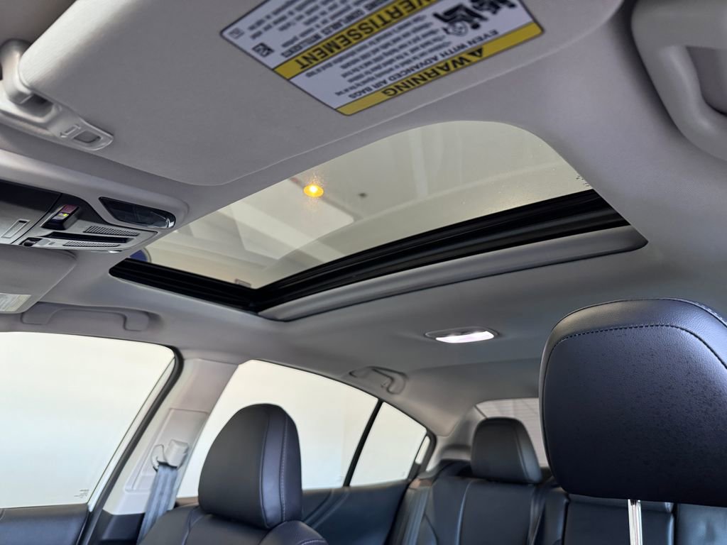 Used 2025 Subaru Legacy Limited image 18