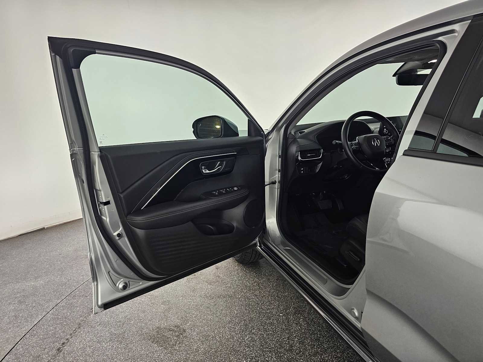Certified 2025 Acura ADX FWD image 19