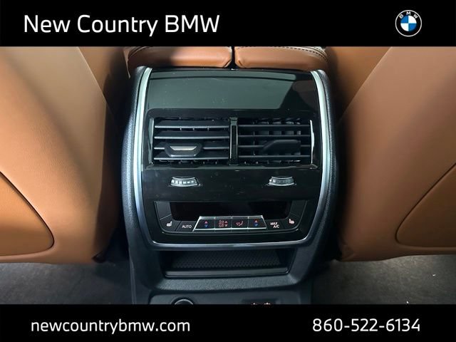 New 2027 BMW X7 xDrive40i w/ M Sport Package AWD/4WD image 24