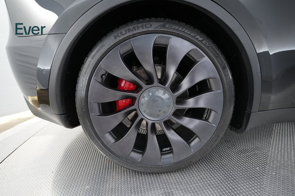 Used 2020 Tesla Model Y Performance AWD/4WD image 21