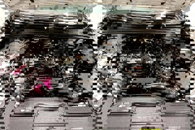 Used 2025 Toyota Prius XLE image 11