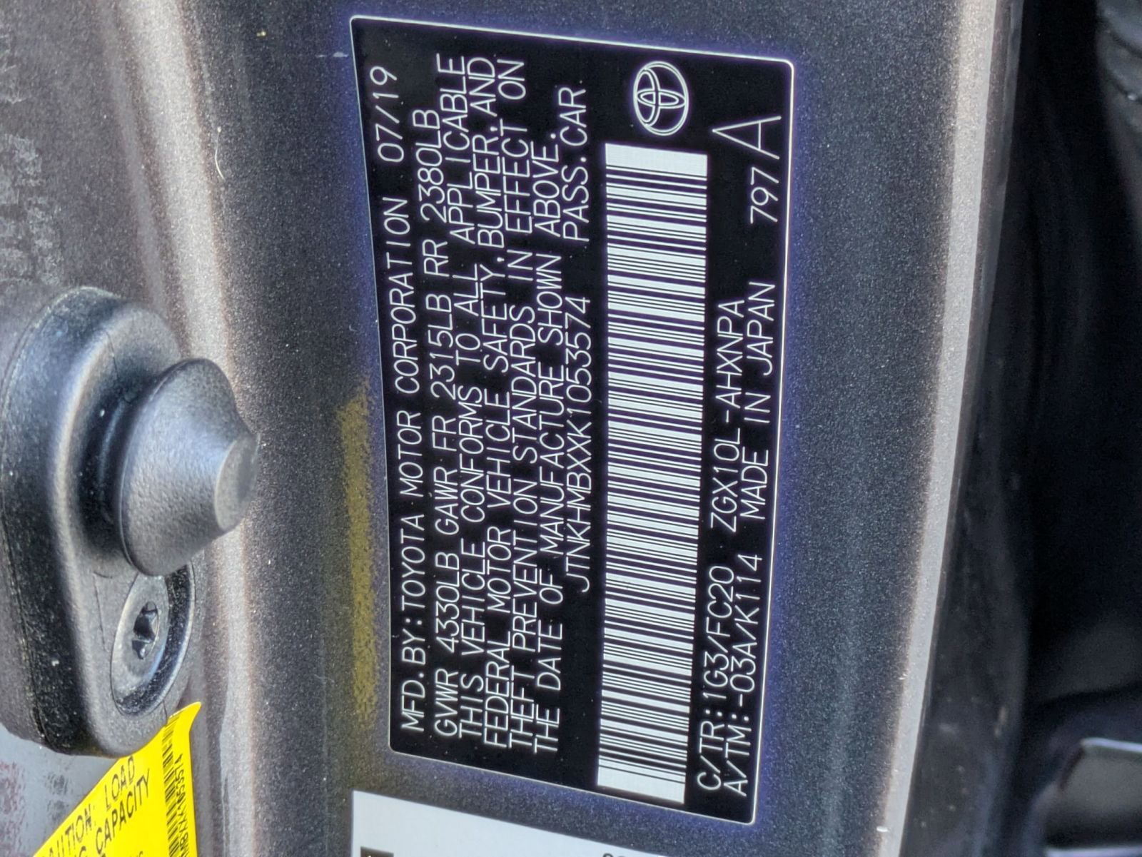 Used 2019 Toyota C-HR LE FWD image 30