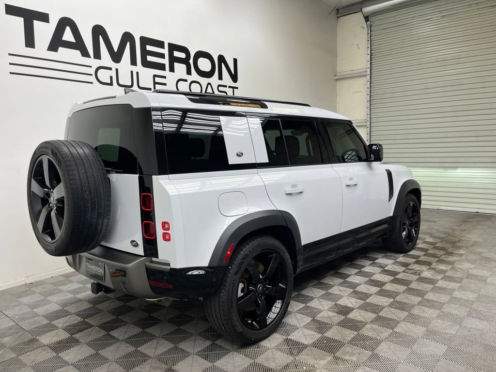 Used 2023 Land Rover Defender 110 X-Dynamic SE AWD/4WD image 7