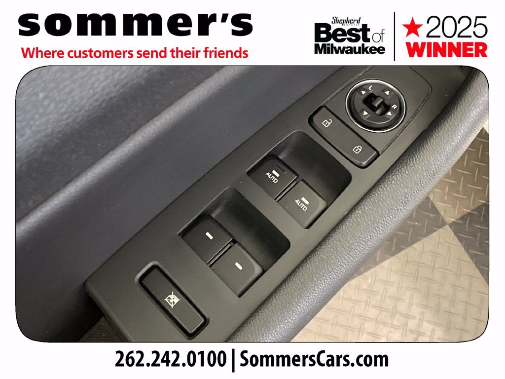 Used 2016 Hyundai Sonata Sport w/ Option Group 02 FWD image 11