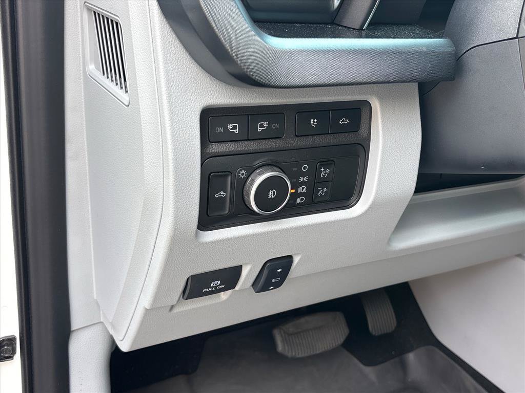 Used 2024 Ford F250 Limited w/ FX4 Off-Road Package AWD/4WD image 7