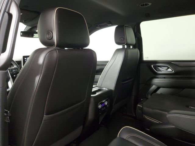 Used 2022 GMC Yukon XL SLT w/ SLT Luxury Package RWD image 12