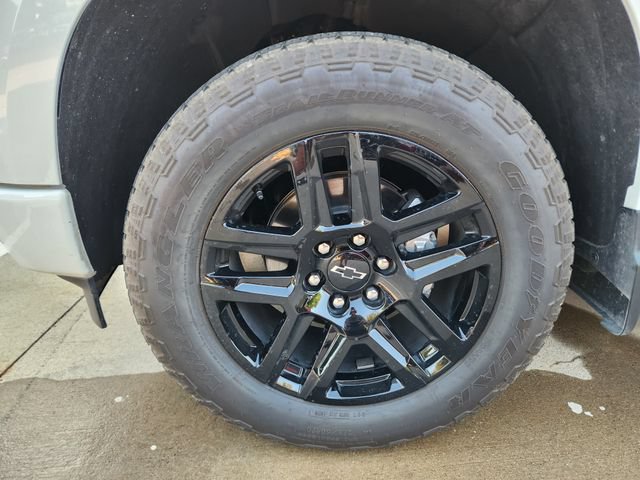 Used 2026 Chevrolet Silverado 1500 RST w/ RST Select Package AWD/4WD image 9