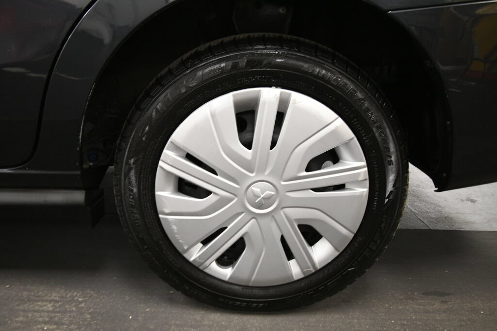 Used 2024 Mitsubishi Mirage G4 ES FWD image 30