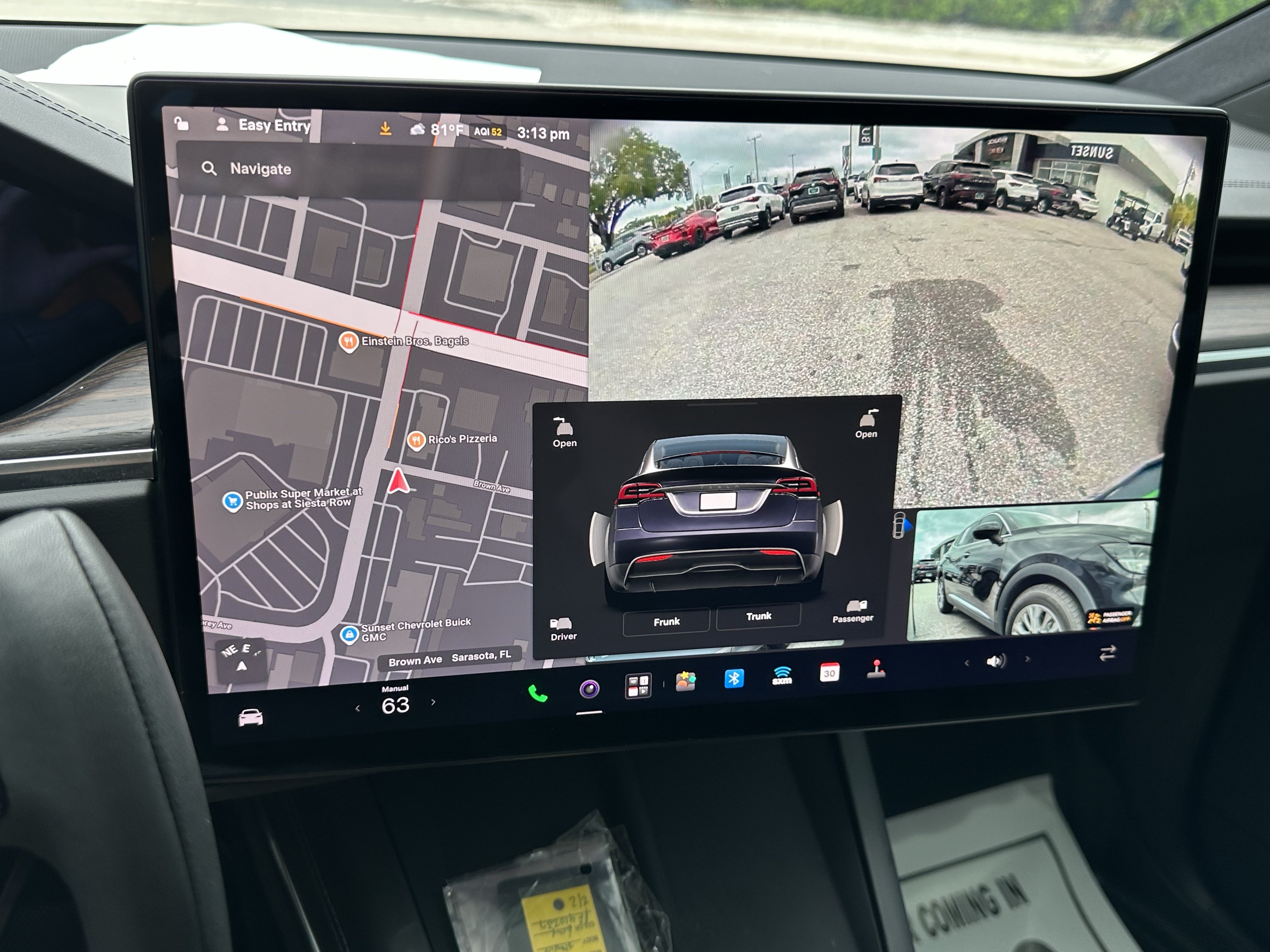 Used 2023 Tesla Model X AWD/4WD image 21