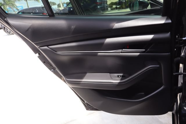 Used 2022 MAZDA MAZDA3 s FWD image 25