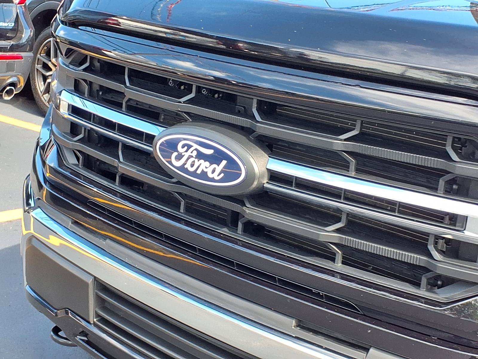 Used 2025 Ford F150 XLT w/ Equipment Group 301A Standard AWD/4WD image 29