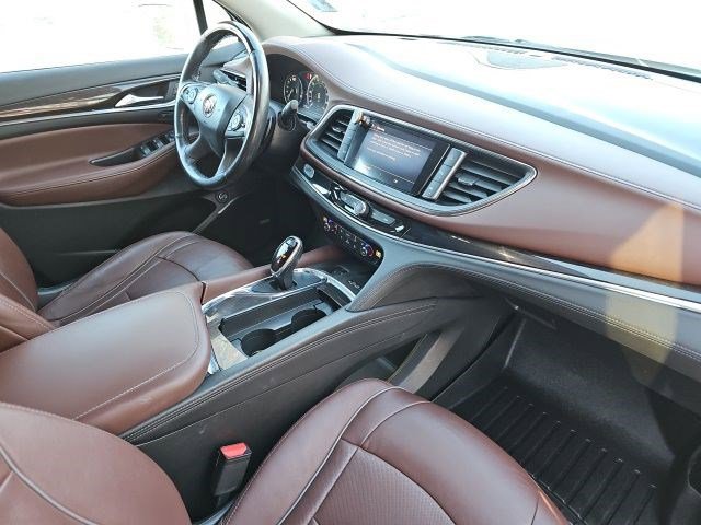 Used 2020 Buick Enclave Avenir w/ Avenir Technology Package AWD/4WD image 14