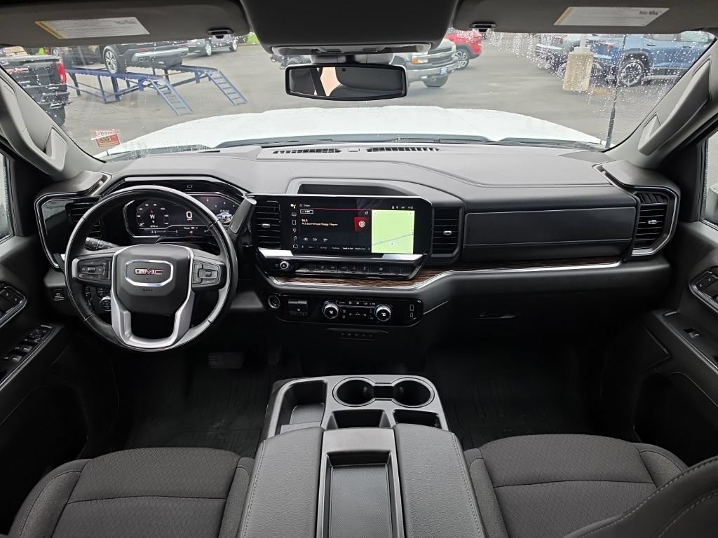 Used 2024 GMC Sierra 3500 SLE AWD/4WD image 24