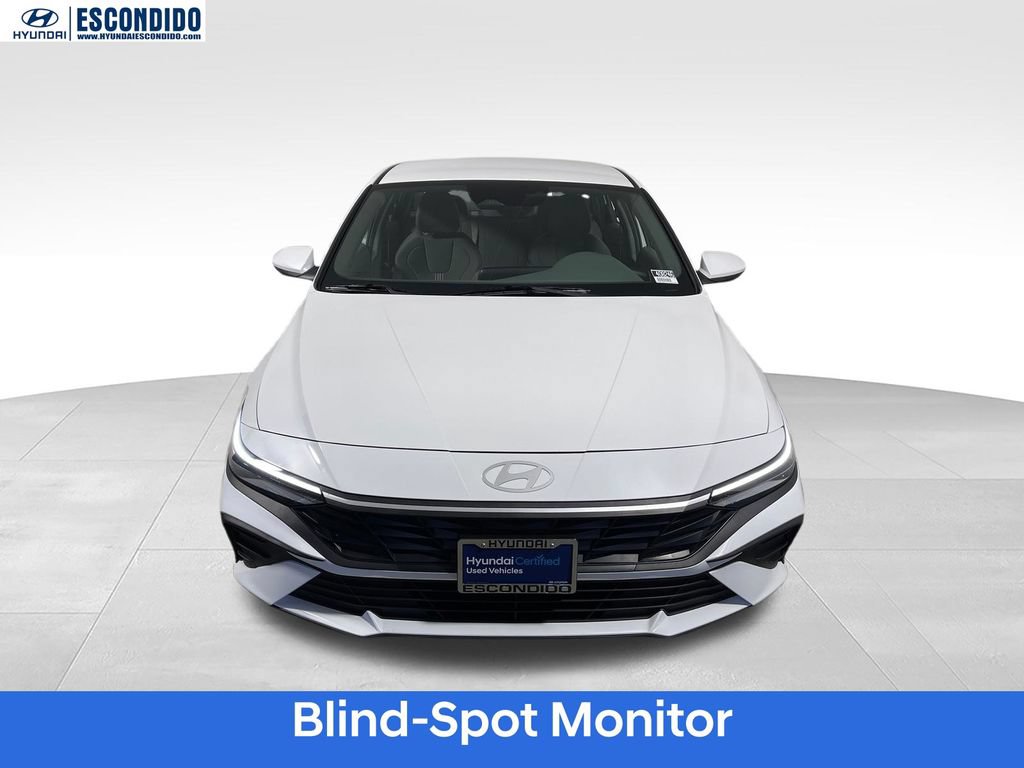 Certified 2026 Hyundai Elantra Hybrid FWD image 8