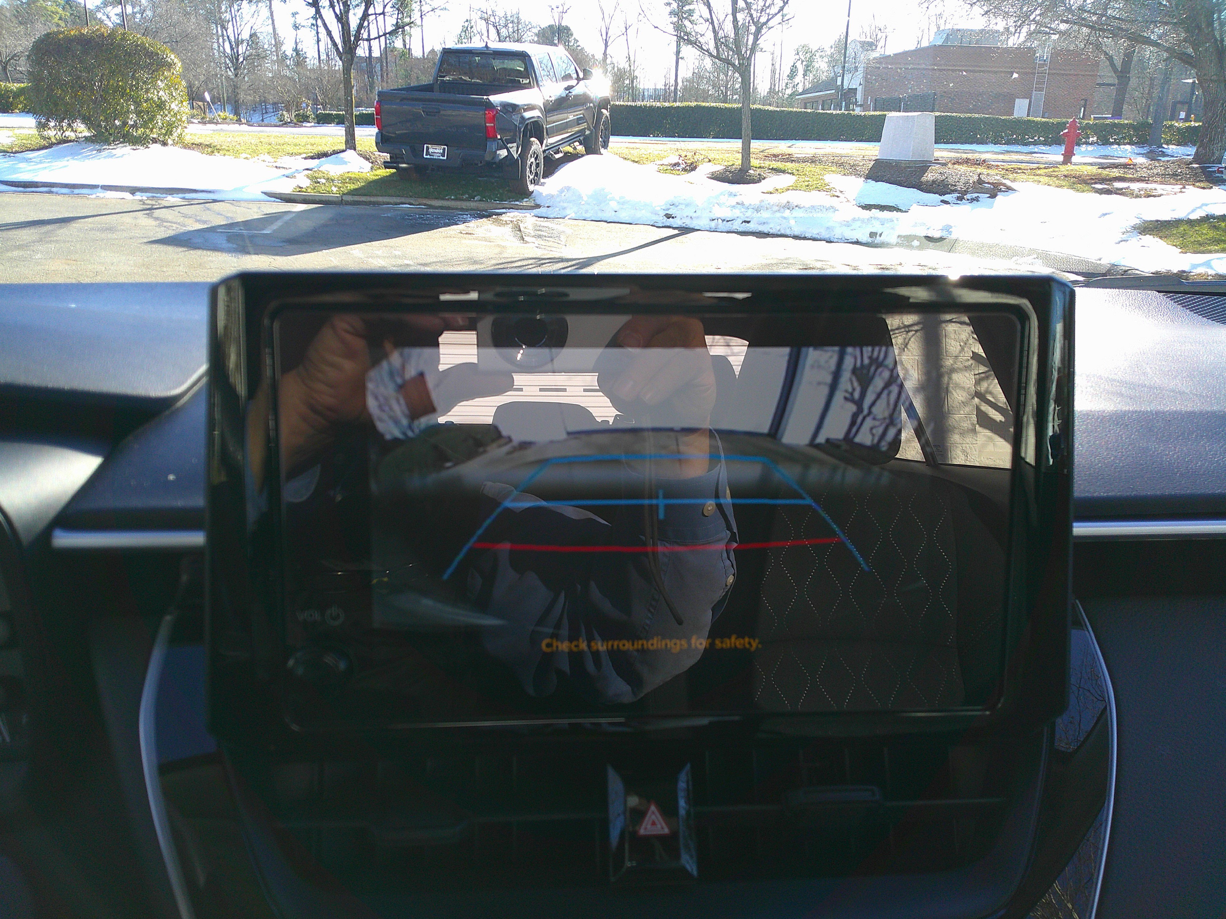 Used 2024 Toyota Corolla LE image 29