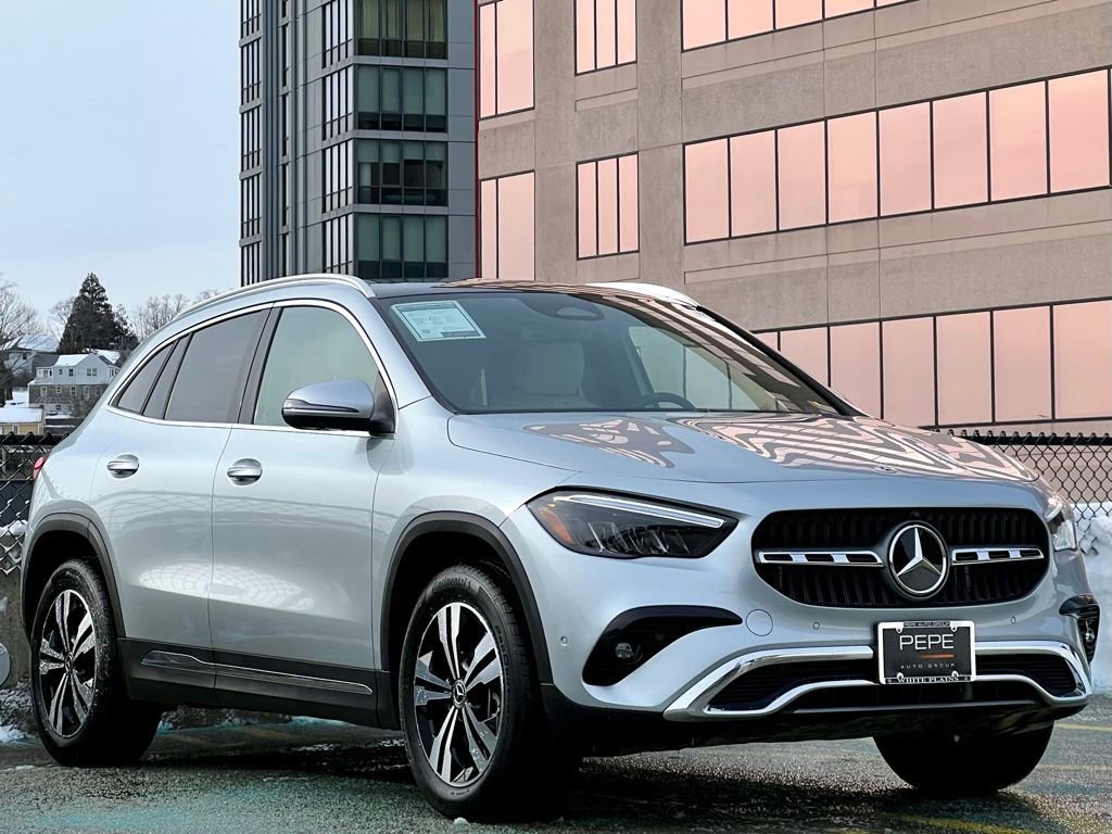 Used 2026 Mercedes-Benz GLA 250 4MATIC image 1