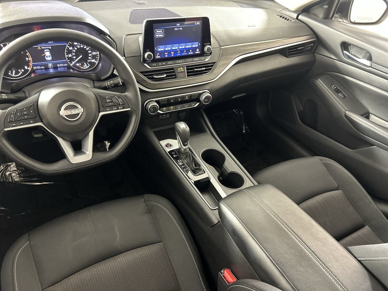 Used 2025 Nissan Altima 2.5 SV FWD image 22