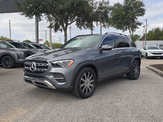 Used 2024 Mercedes-Benz GLE 450e 4MATIC image 4