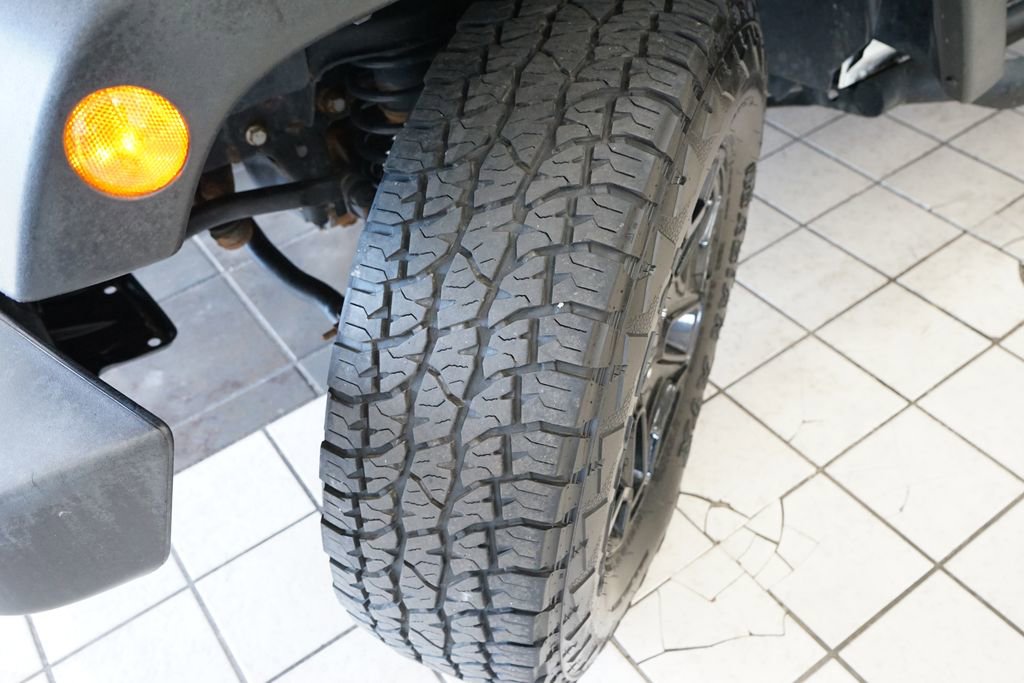 Used 2017 Jeep Wrangler Sport AWD/4WD image 44