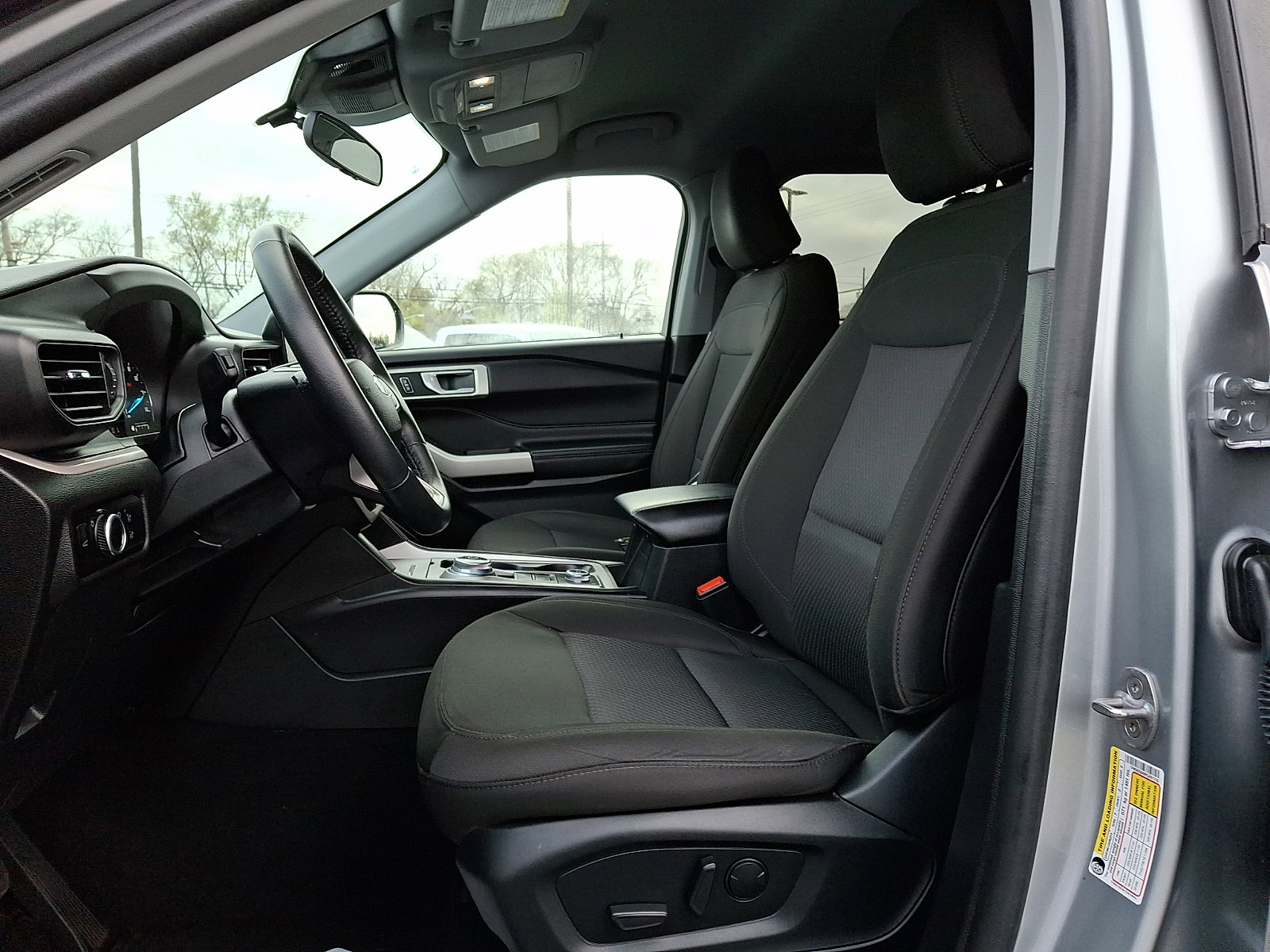 Certified 2023 Ford Explorer XLT image 14