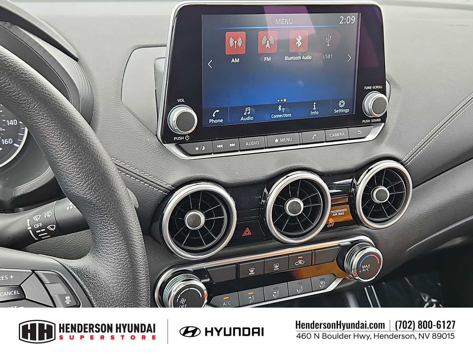 Used 2024 Nissan Sentra SV FWD image 27