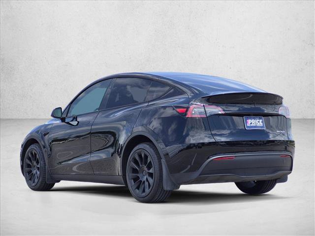 Used 2024 Tesla Model Y Long Range AWD/4WD image 8