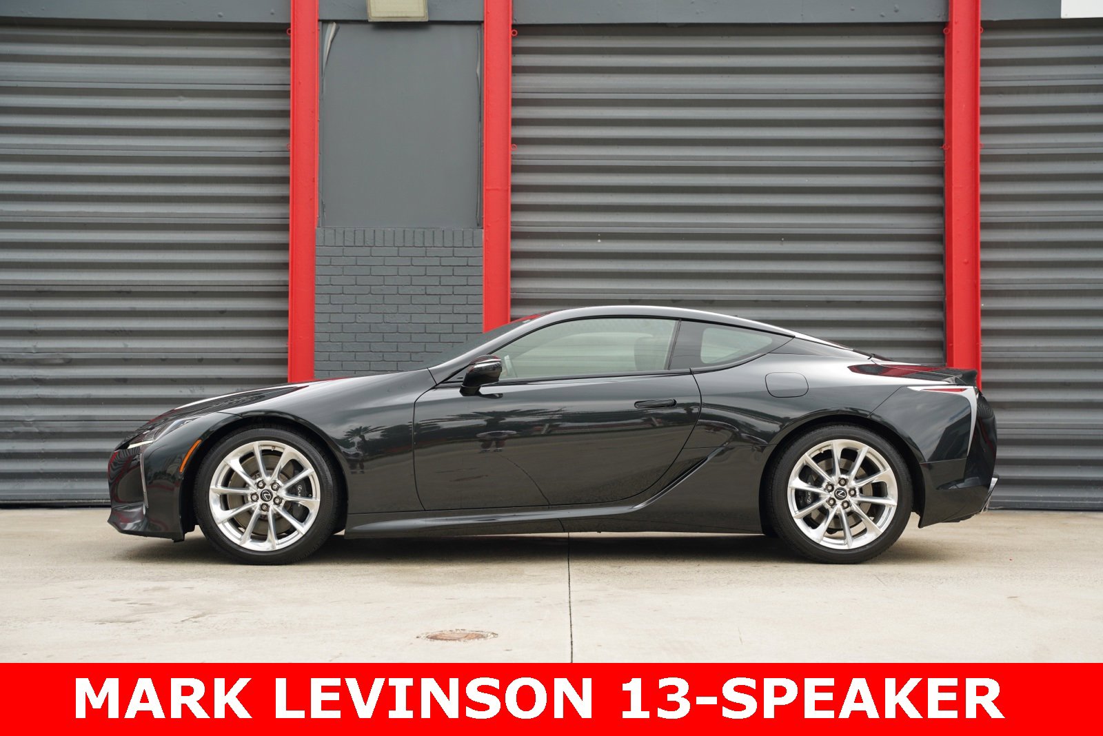 Used 2018 Lexus LC 500 Coupe w/ Touring Package image 4