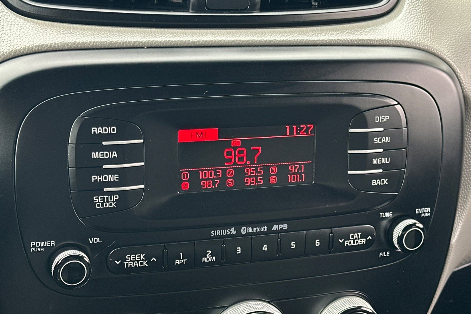 Used 2014 Kia Soul + FWD image 18