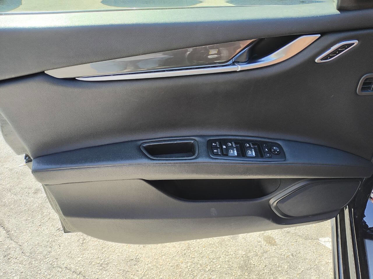Used 2018 Maserati Ghibli RWD image 22