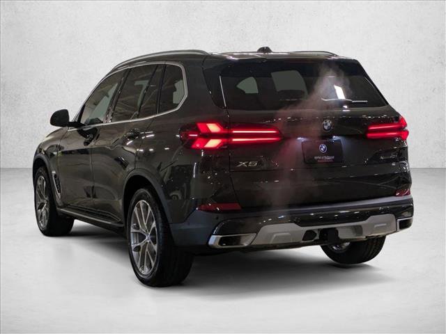 New 2026 BMW X5 xDrive40i w/ Climate Comfort Package image 8