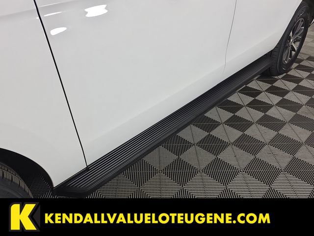 Used 2020 Ford Expedition Max XLT AWD/4WD image 9