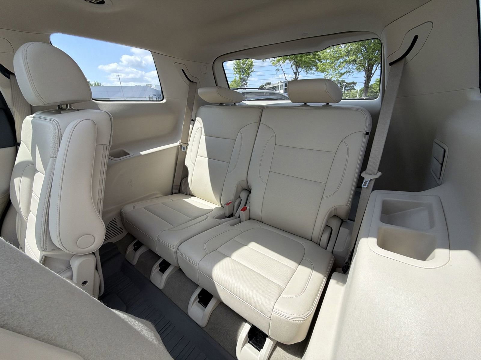 Used 2023 GMC Acadia Denali w/ Denali Technology Package image 32