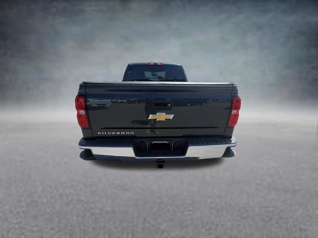 Used 2018 Chevrolet Silverado 1500 LS w/ Trailering Package AWD/4WD image 4
