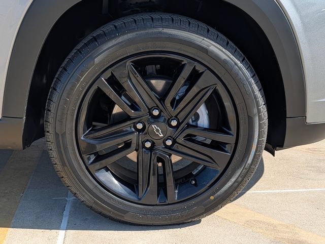 Used 2025 Chevrolet Trax ACTIV w/ Driver Confidence Package FWD image 8