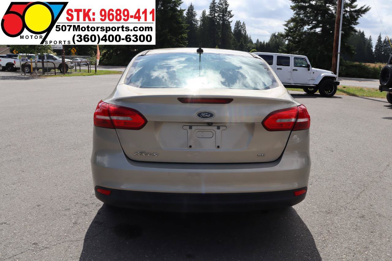 Used 2016 Ford Focus SE FWD image 8