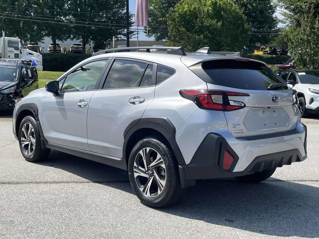 Used 2024 Subaru Crosstrek 2.0i Premium AWD/4WD image 3
