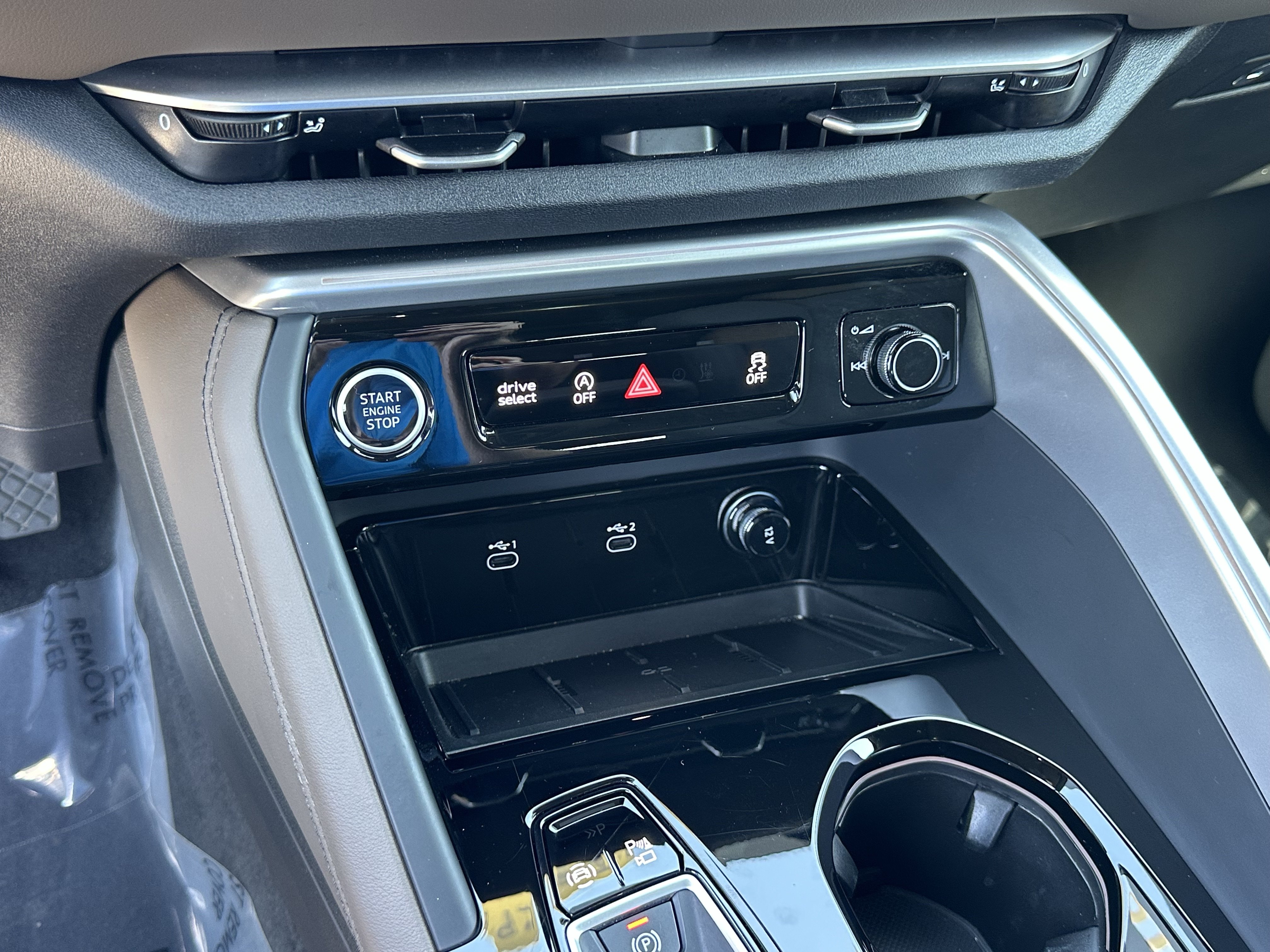 Certified 2025 Audi Q5 Premium w/ Premium Plus AWD/4WD image 29