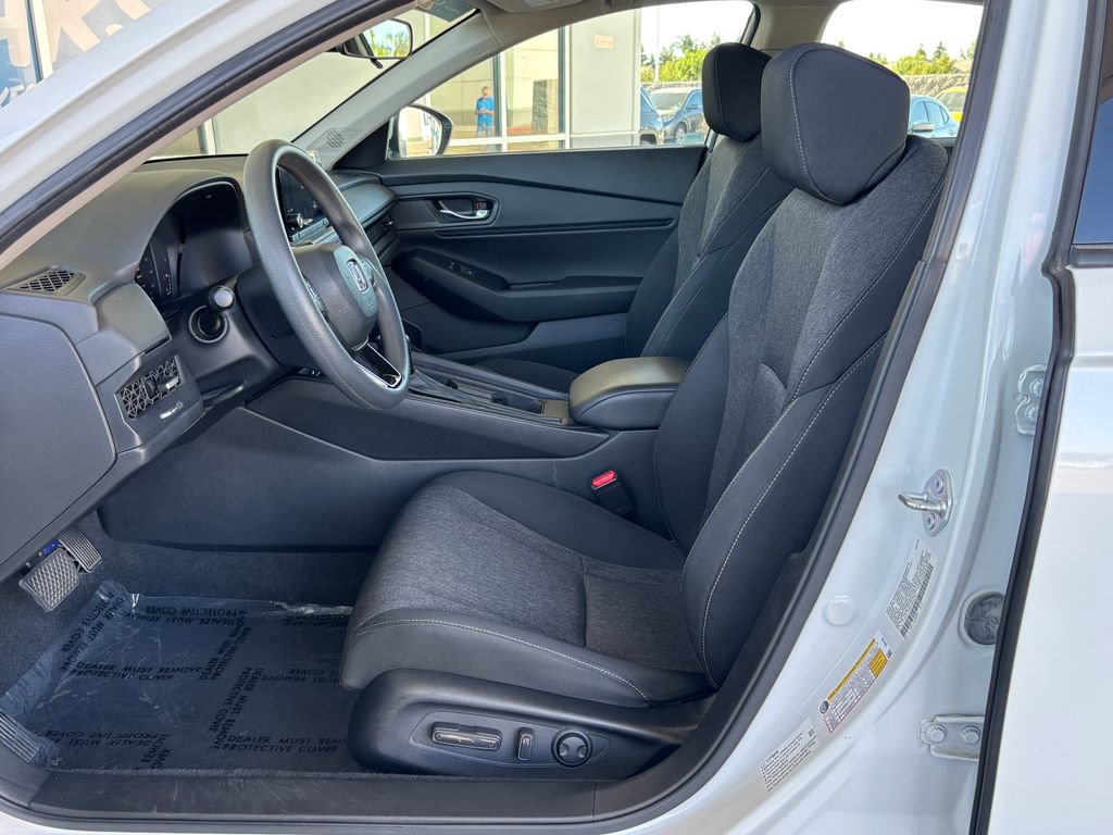 Used 2023 Honda Accord EX image 21