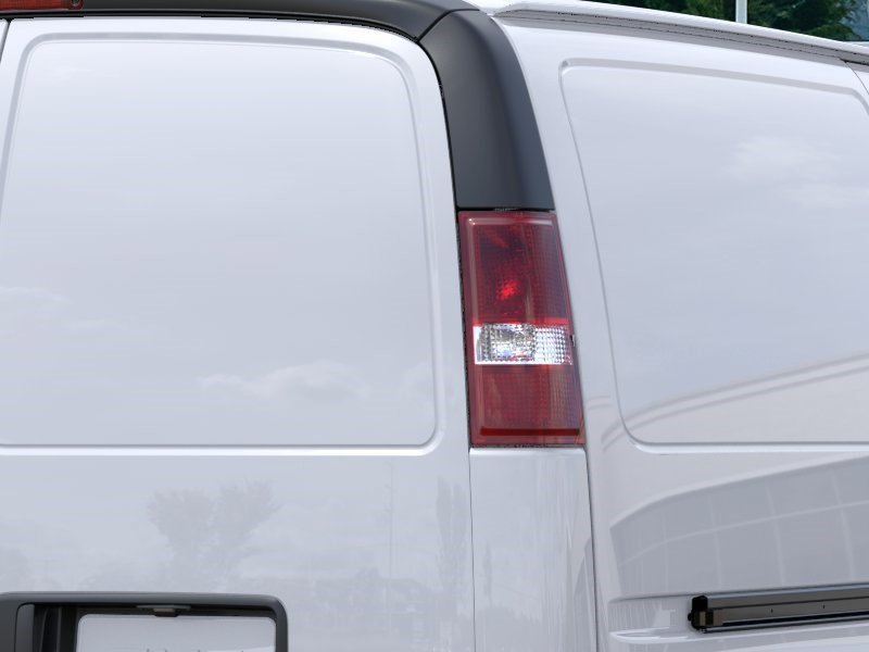 Used 2025 GMC Savana 2500 w/ Driver Convenience Package RWD image 13