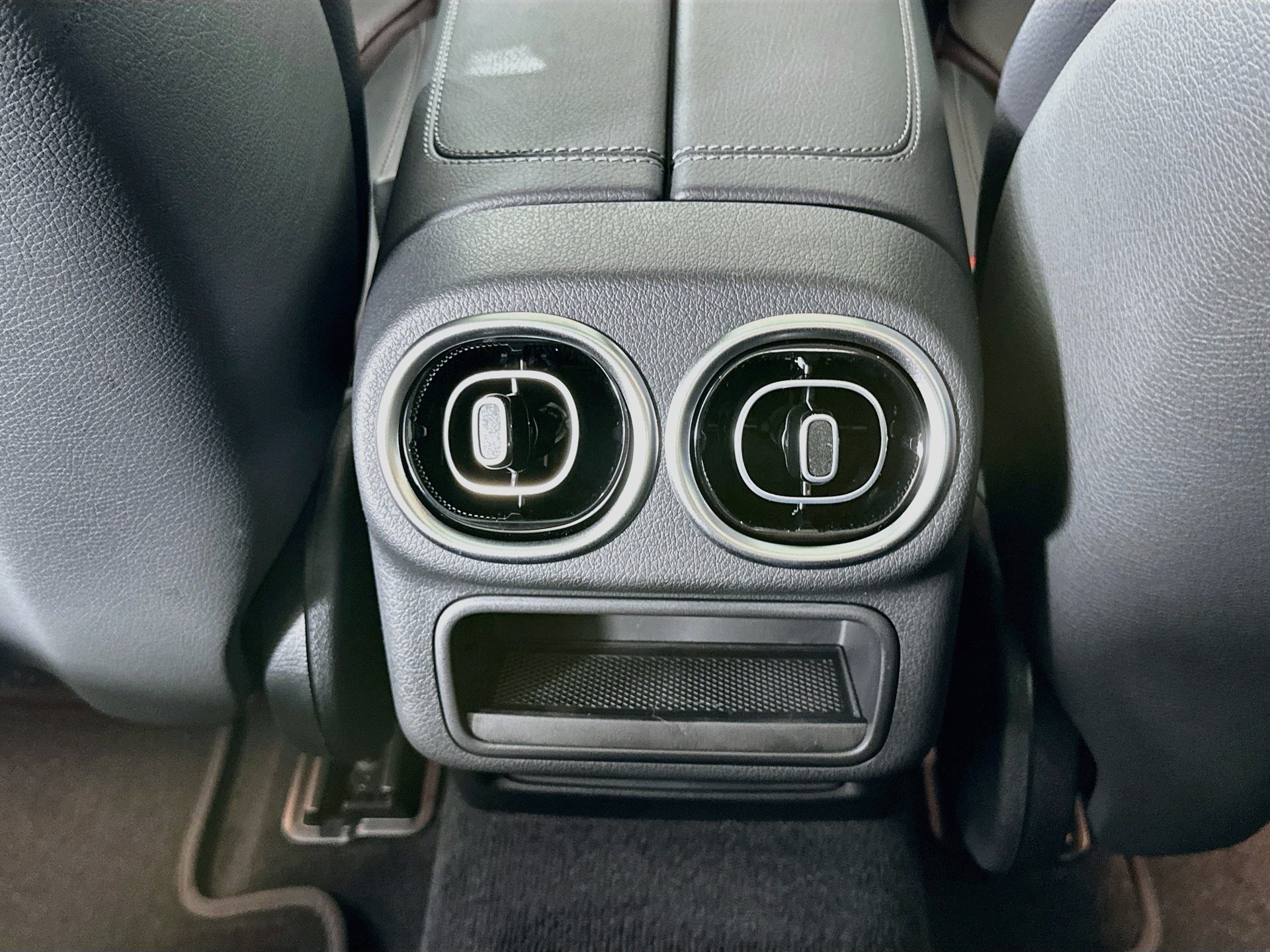 New 2027 Mercedes-Benz GLC 300 image 28