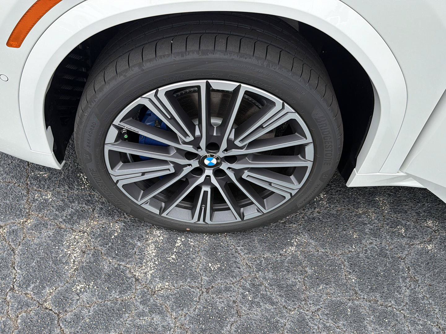 New 2026 BMW X2 xDrive28i w/ Technology Package AWD/4WD image 36