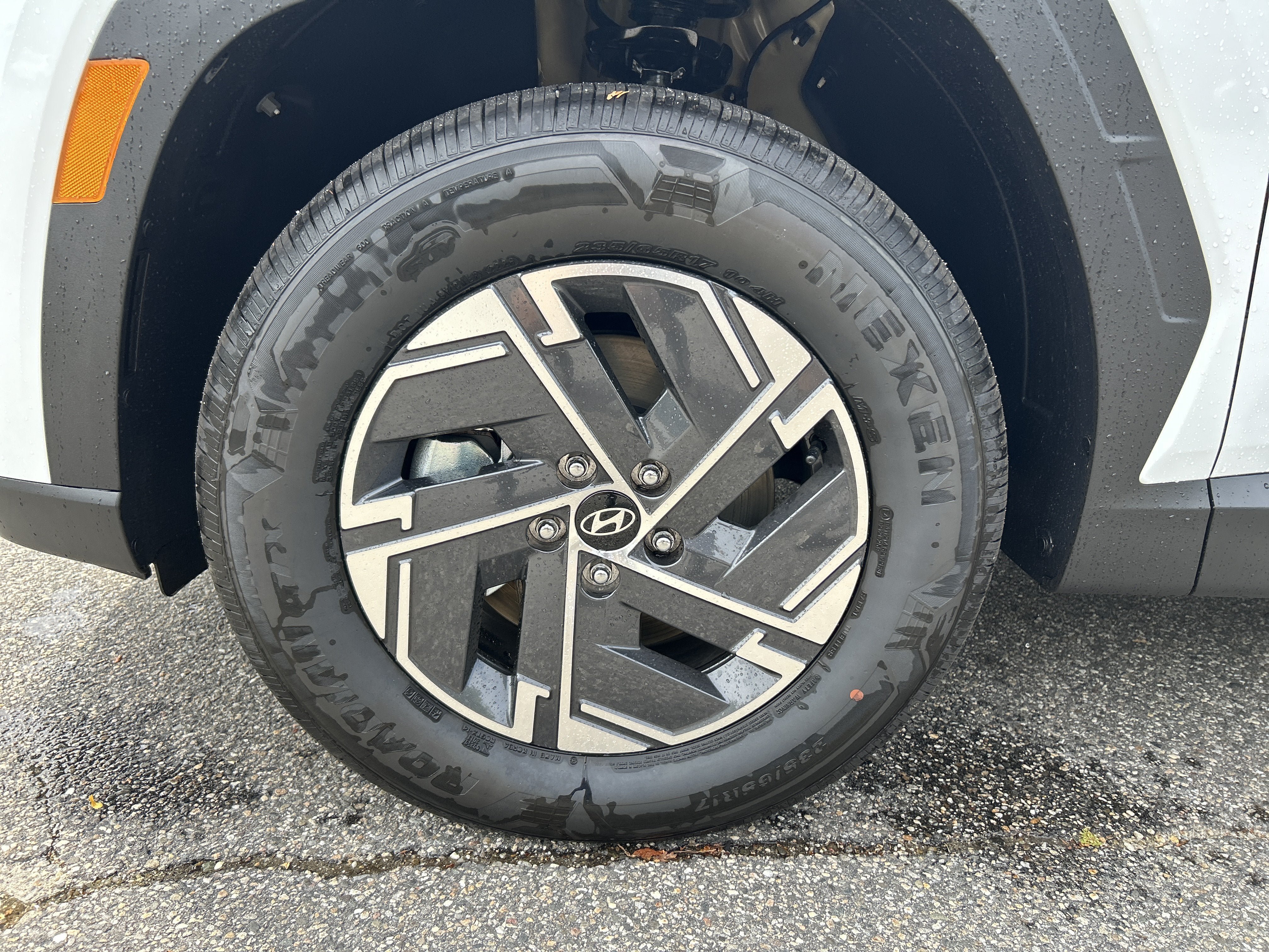 New 2026 Hyundai Tucson Blue SE AWD/4WD image 11
