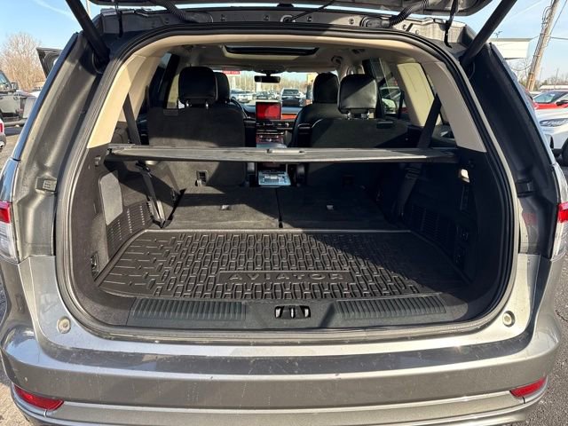 Used 2021 Lincoln Aviator Reserve w/ Equipment Group 208A image 25