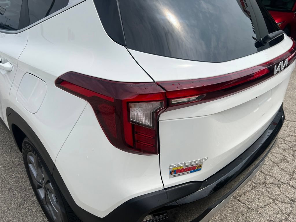 Certified 2024 Kia Seltos S AWD/4WD image 37