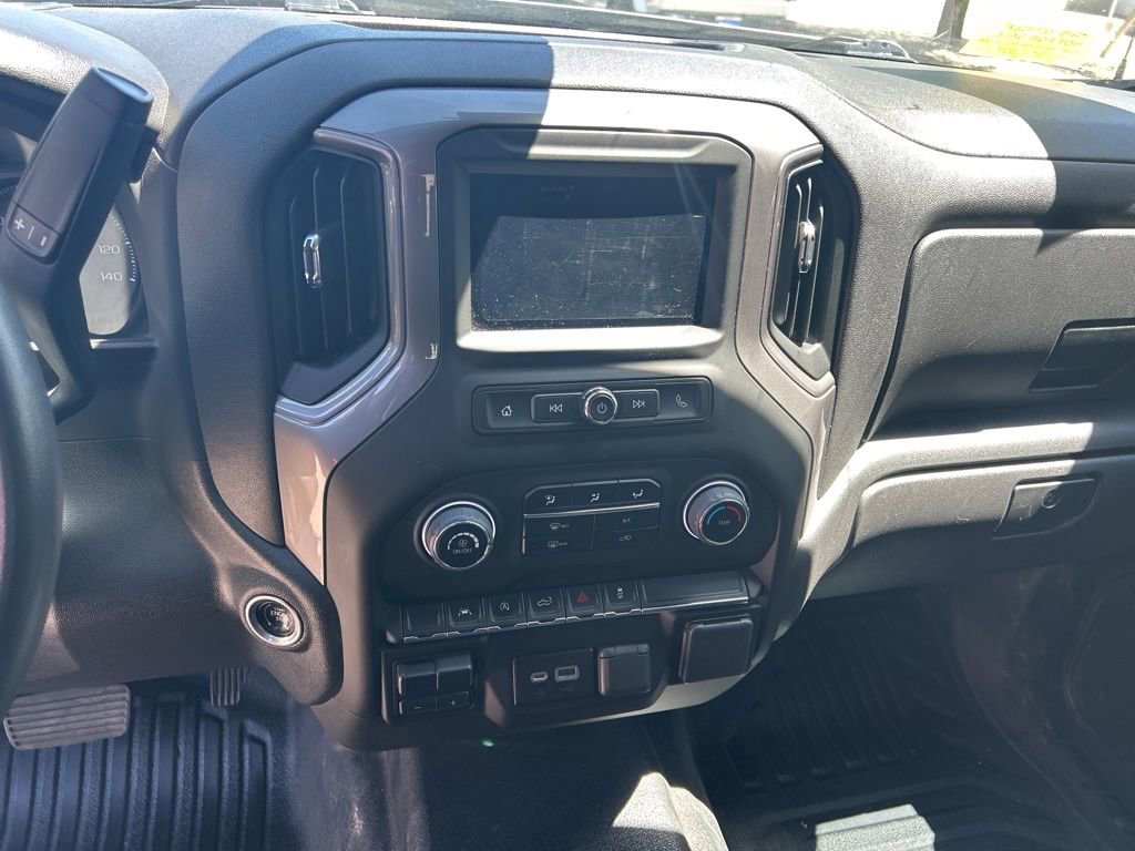 Used 2023 Chevrolet Silverado 1500 W/T w/ WT Value Package AWD/4WD image 9