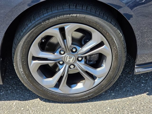 Used 2023 Honda Accord EX image 9